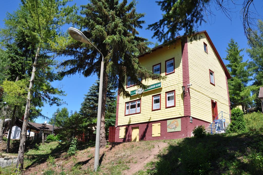 Reinsberger Dorf * Plaue (Thuringia)